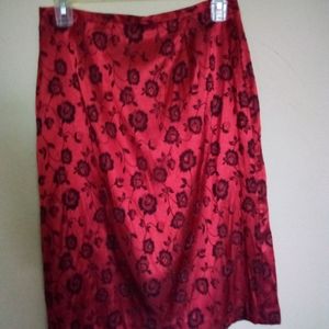 Bice by Sag Harbor red and black skirt. Size 8